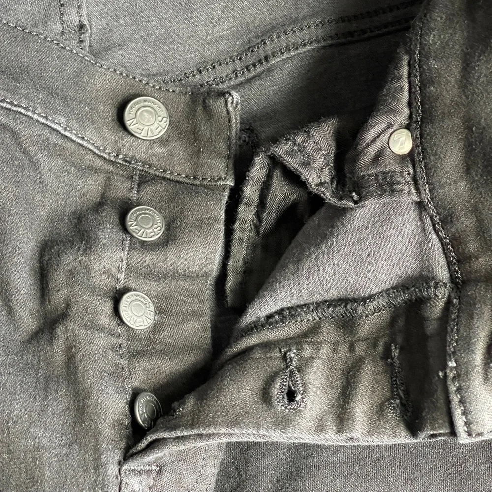 7 For All Mankind Josefina Boyfriend Jeans | Size 34 | Black Mid-Rise Button Fly